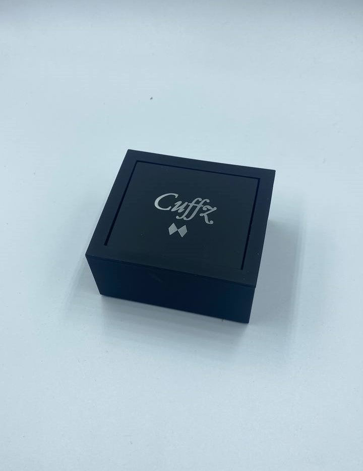 Cufflink Box Flip Model